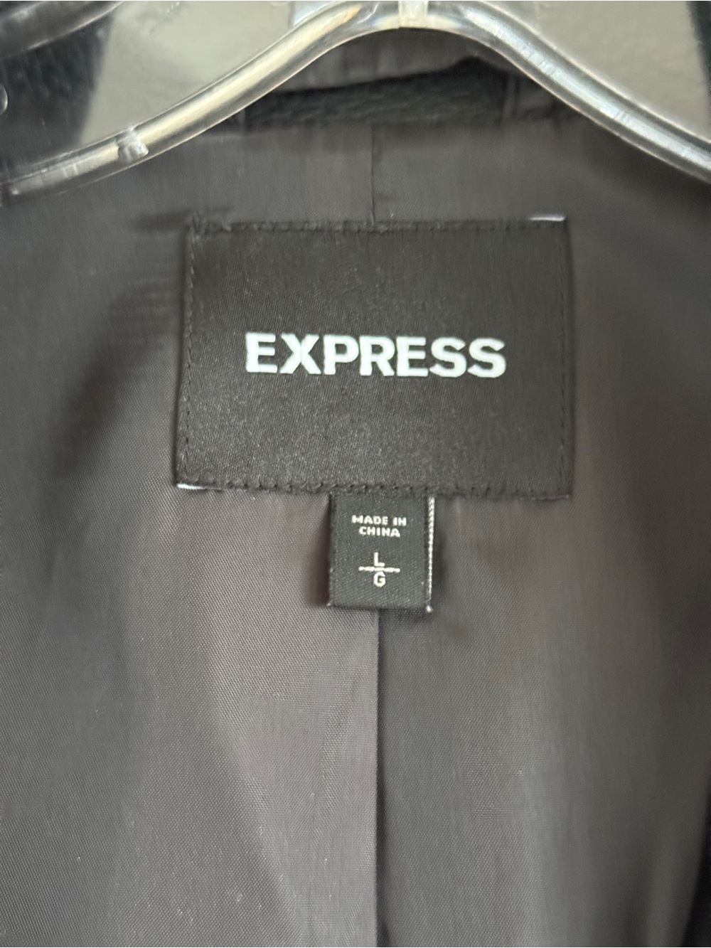 Express Coat - Picture 3 of 3